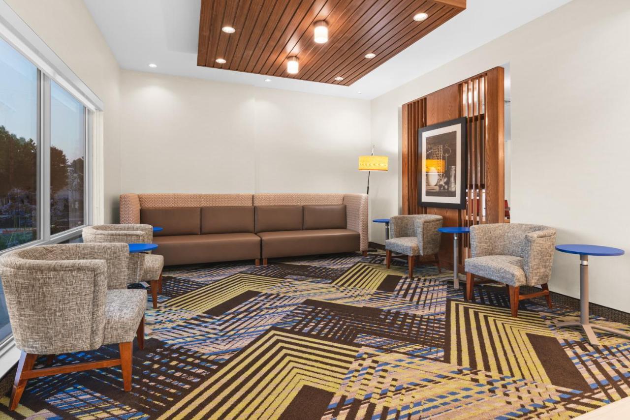 Hotel Express & - Suisun By Ihg