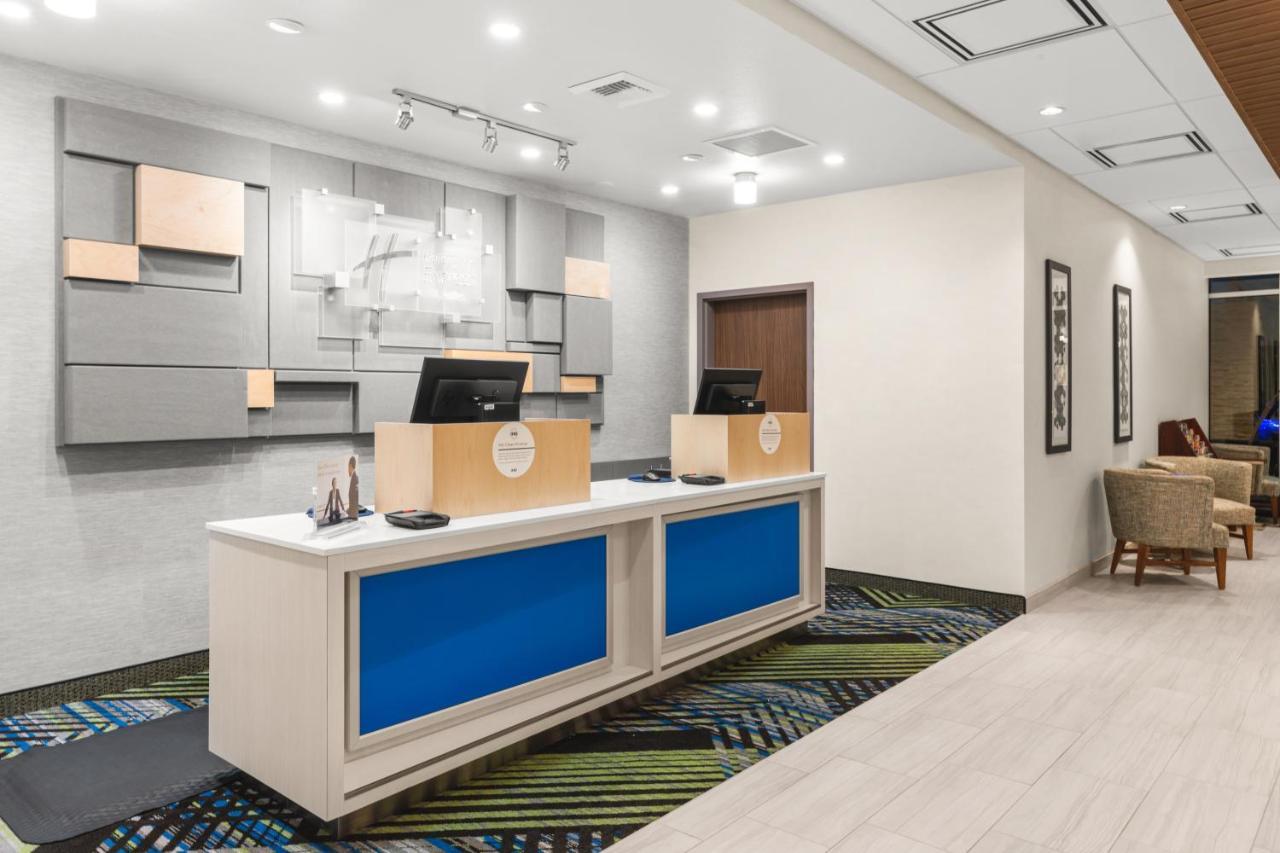 Express & - Suisun By Ihg Hotel Suisun City