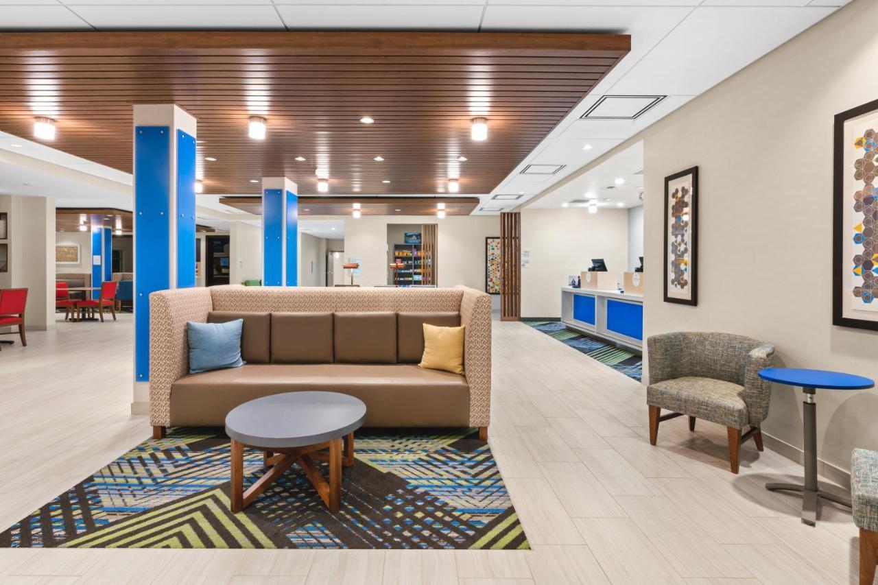 Express & - Suisun By Ihg 3*