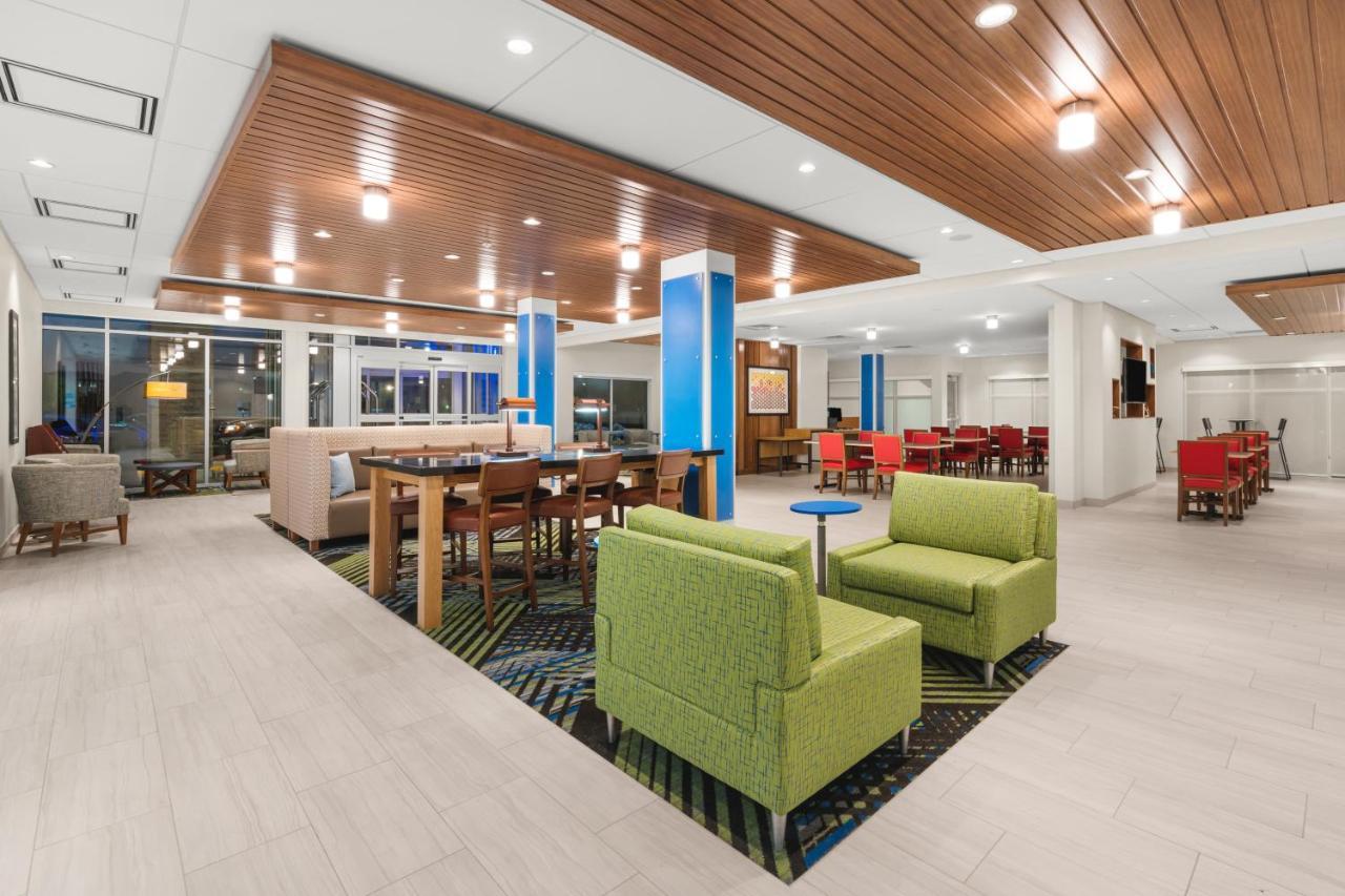 Express & - Suisun By Ihg Hotel Suisun City