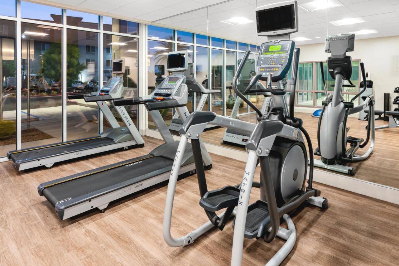 Express & - Suisun By Ihg Hotel 3*