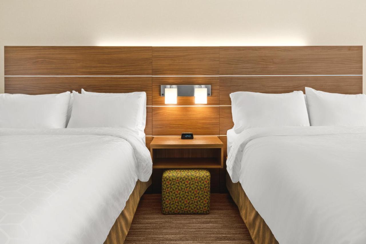 Express & - Suisun By Ihg Hotel 3*